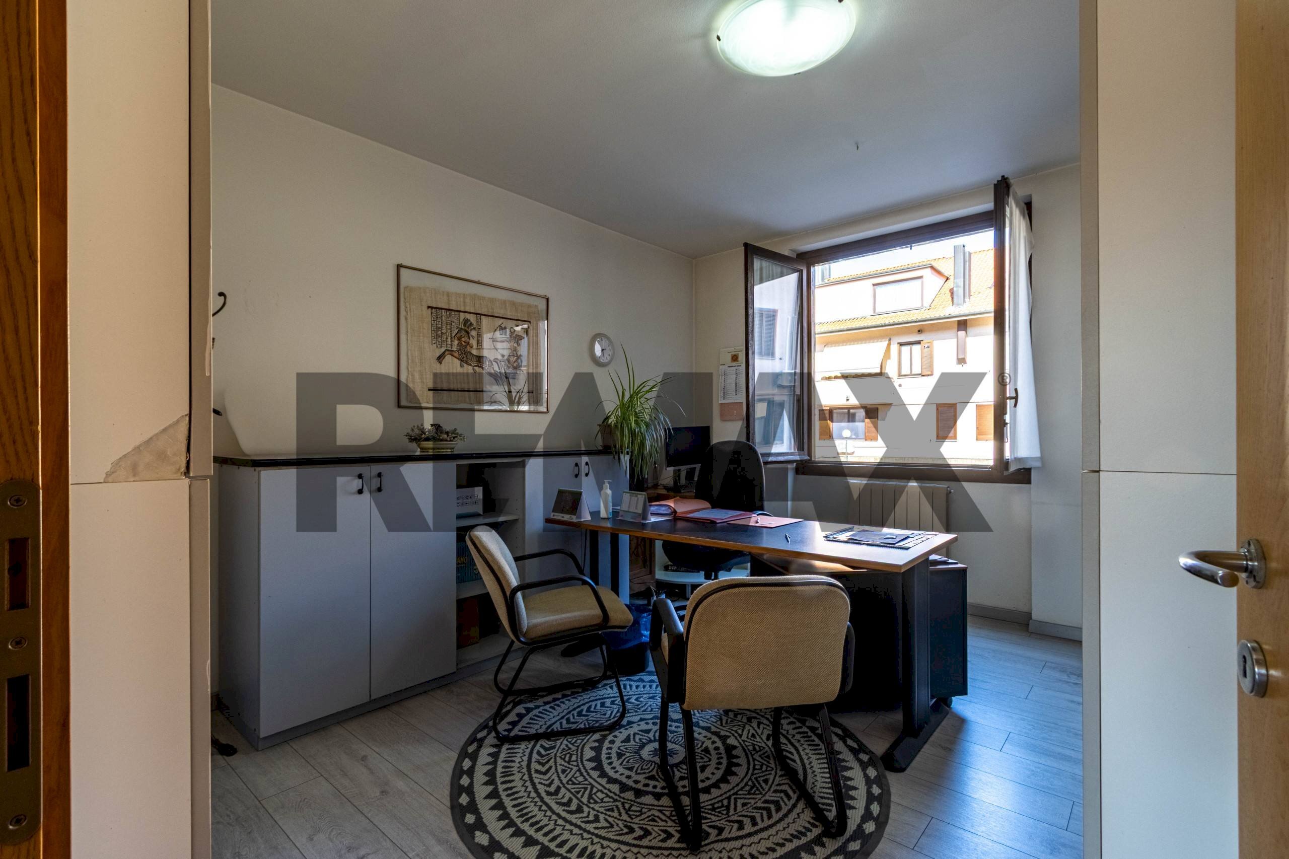 Ufficio - Ufficio via terrggio molgora
 
9, Vimercate - foto 1