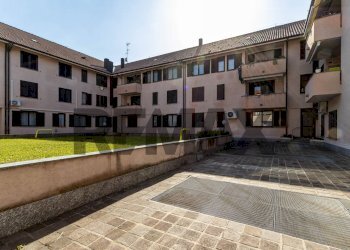 Edificio all\'aperto - Ufficio via terrggio molgora
 
9, Vimercate - foto 17