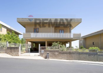 Casa all\'aperto - Villa Via Scipione l'Africano
 
45, Palazzolo Acreide - photo 1