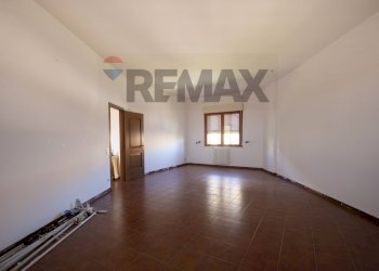 Stanza vuota - Villa Via Scipione l'Africano
 
45, Palazzolo Acreide - photo 24