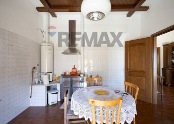 Sala da pranzo - Villa Via Scipione l'Africano
 
45, Palazzolo Acreide - photo 29