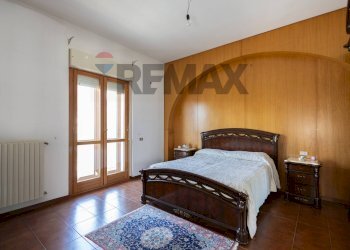 Camera / camera da letto - Villa Via Scipione l'Africano
 
45, Palazzolo Acreide - photo 36