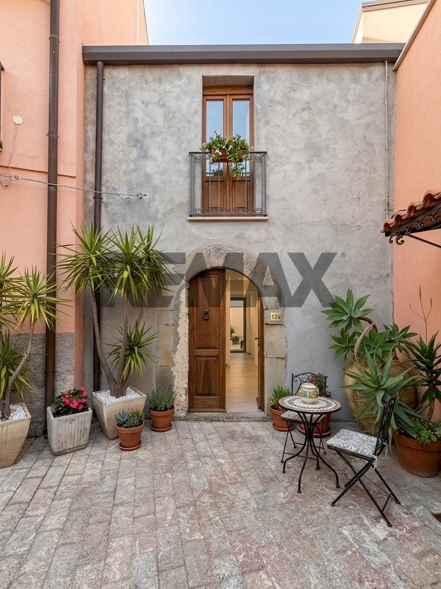 Terrazza - Independent house Via spitalio
3, Forza d'Agrò - photo 2