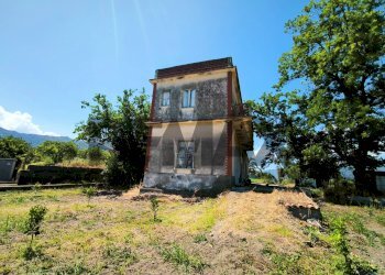 Casa all\'aperto - Terreno agricolo S.P 81 - C.da Marzacchina
nc, Calatabiano - foto 2
