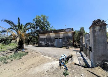 Casa all\'aperto - Terreno agricolo S.P 81 - C.da Marzacchina
nc, Calatabiano - foto 7