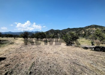 Vista delle montagne - Terreno agricolo S.P 81 - C.da Marzacchina
nc, Calatabiano - foto 27