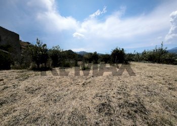 Vista delle montagne - Terreno agricolo S.P 81 - C.da Marzacchina
nc, Calatabiano - foto 31