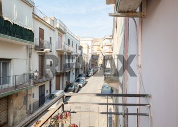 Edificio all\'aperto - Independent house Via Vittorio Emanuele
 
28, Mirabella Imbaccari - photo 11