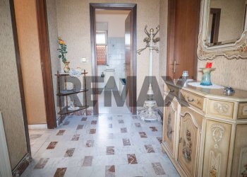Hall / corridoio - Independent house Via Vittorio Emanuele
 
28, Mirabella Imbaccari - photo 30