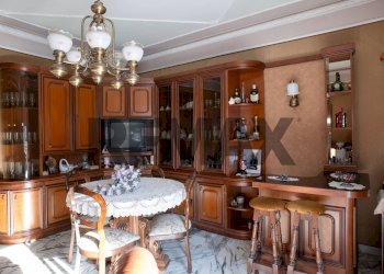Sala da pranzo - Independent house Via Vittorio Emanuele
 
28, Mirabella Imbaccari - photo 33