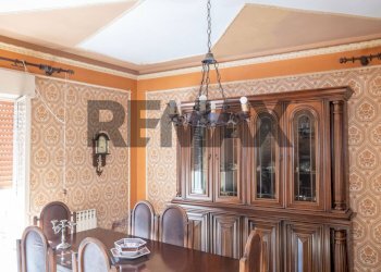 Sala da pranzo - Independent house Via Vittorio Emanuele
 
28, Mirabella Imbaccari - photo 44