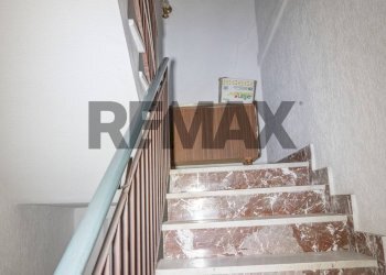Scale - Independent house Via Vittorio Emanuele
 
28, Mirabella Imbaccari - photo 48