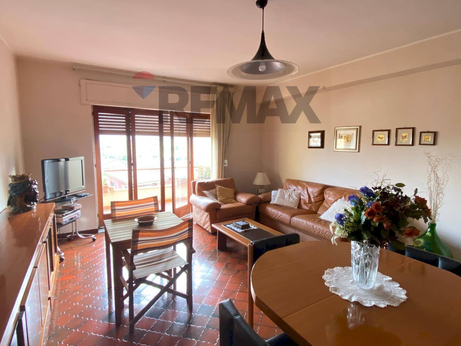 Sala da pranzo - Apartment via Gioacchino Rossini
3, Taormina - photo 2