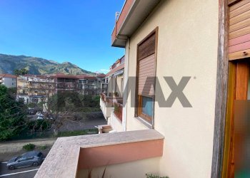 Balcone - Four-room apartment via Gioacchino Rossini
 
3, Taormina - photo 2