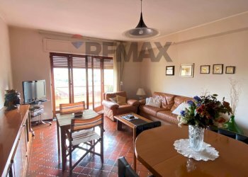 Sala da pranzo - Four-room apartment via Gioacchino Rossini
 
3, Taormina - photo 8