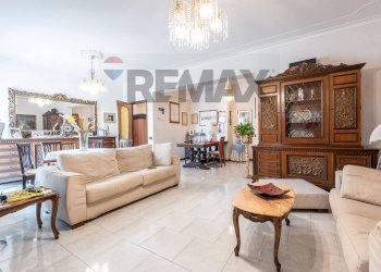 Sala da pranzo - Appartamento Via Nuovaluce
 
73, Tremestieri Etneo - foto 11