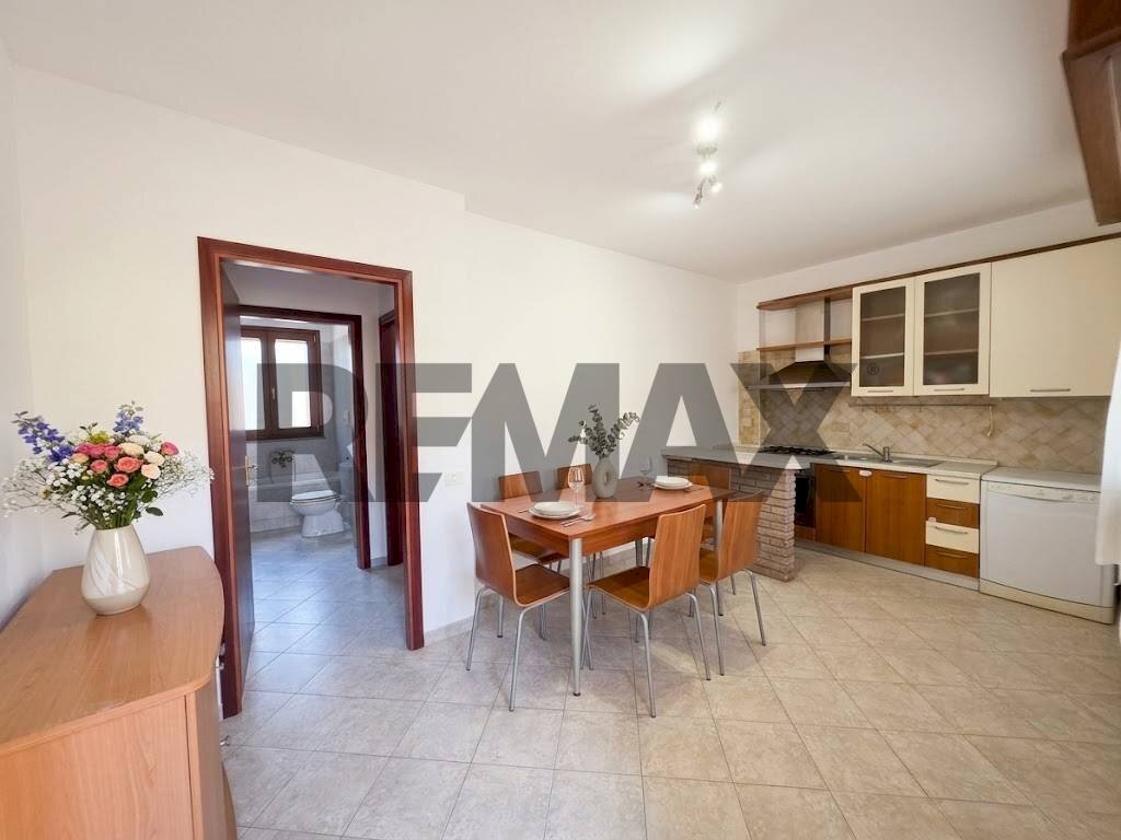 Sala da pranzo - Bilocale Corso America
 
43, Assemini - foto 1