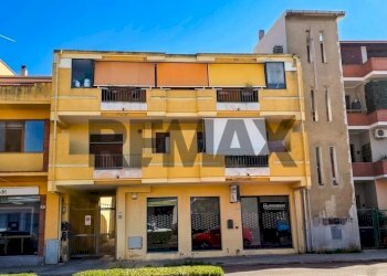 Edificio all\'aperto - Bilocale Corso America
 
43, Assemini - foto 8
