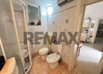 Bagno - Casa semi indipendente VIA GIUSEPPE GARIBALDI
 
163, Palazzolo Acreide - foto 13
