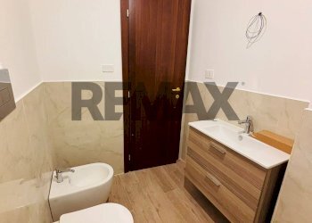 Bagno - Quadrilocale Via Sant'Orsola
 
27, Siracusa - foto 17
