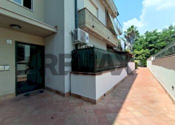 Edificio all\'aperto - Quadrilocale Via Cristoforo Colombo
 
27, Tremestieri Etneo - foto 65