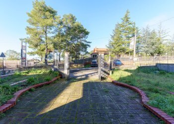 Giardino - Villa Via Etnea
 
172, Nicolosi - foto 9