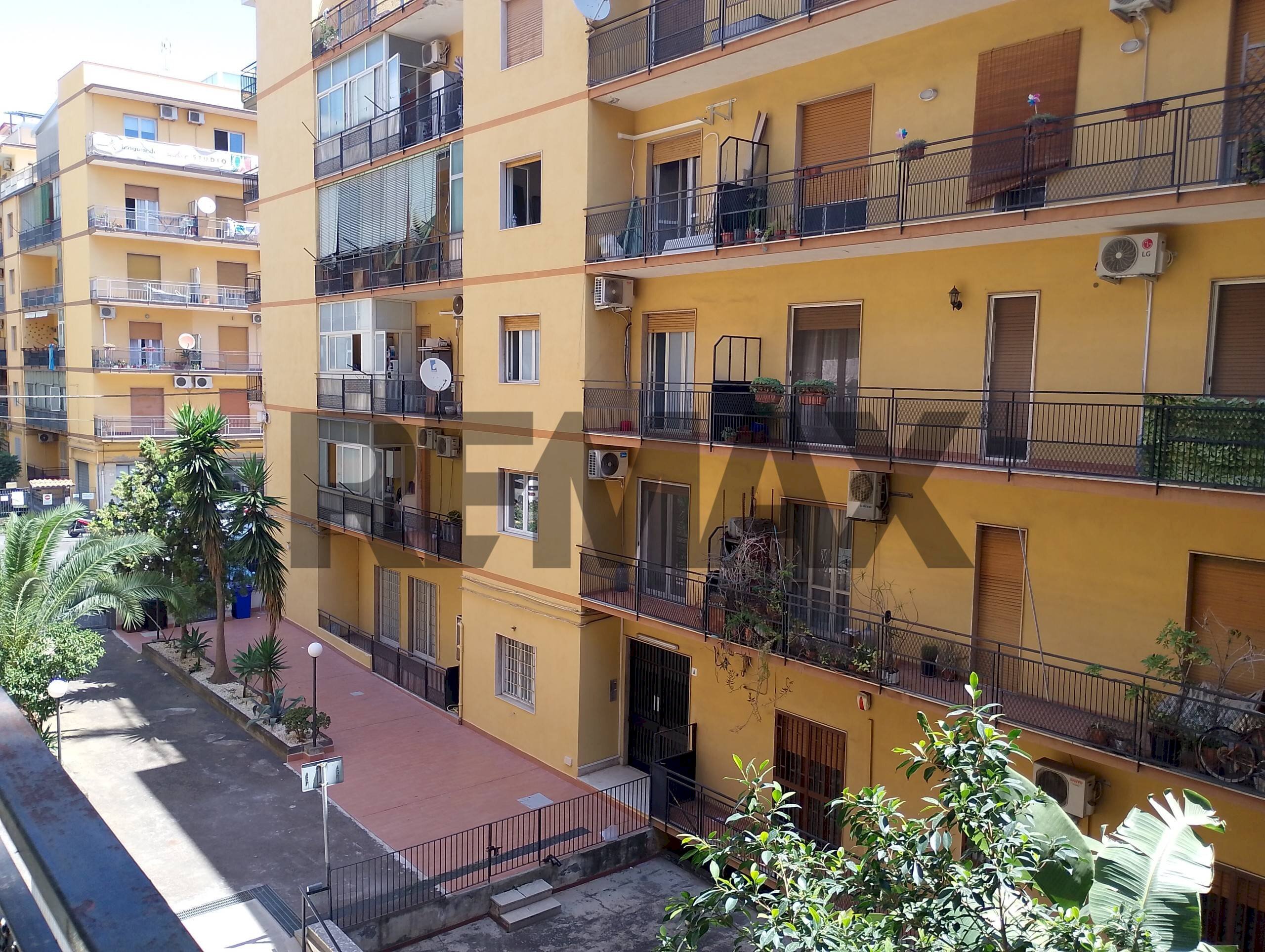 Edificio all\'aperto - Quadrilocale Via Lecce
 
7, Catania - foto 1