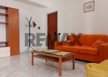 Soggiorno - Quadrilocale Via Lecce
 
7, Catania - foto 33