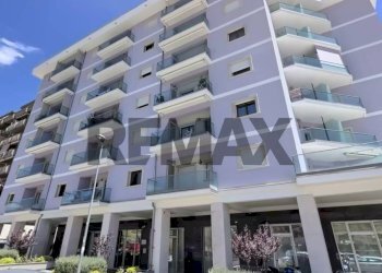 Edificio all\'aperto - Four-room apartment Via degli Orti
 
2, Caltanissetta - photo 2