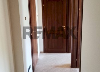 Hall / corridoio - Four-room apartment Via degli Orti
 
2, Caltanissetta - photo 15