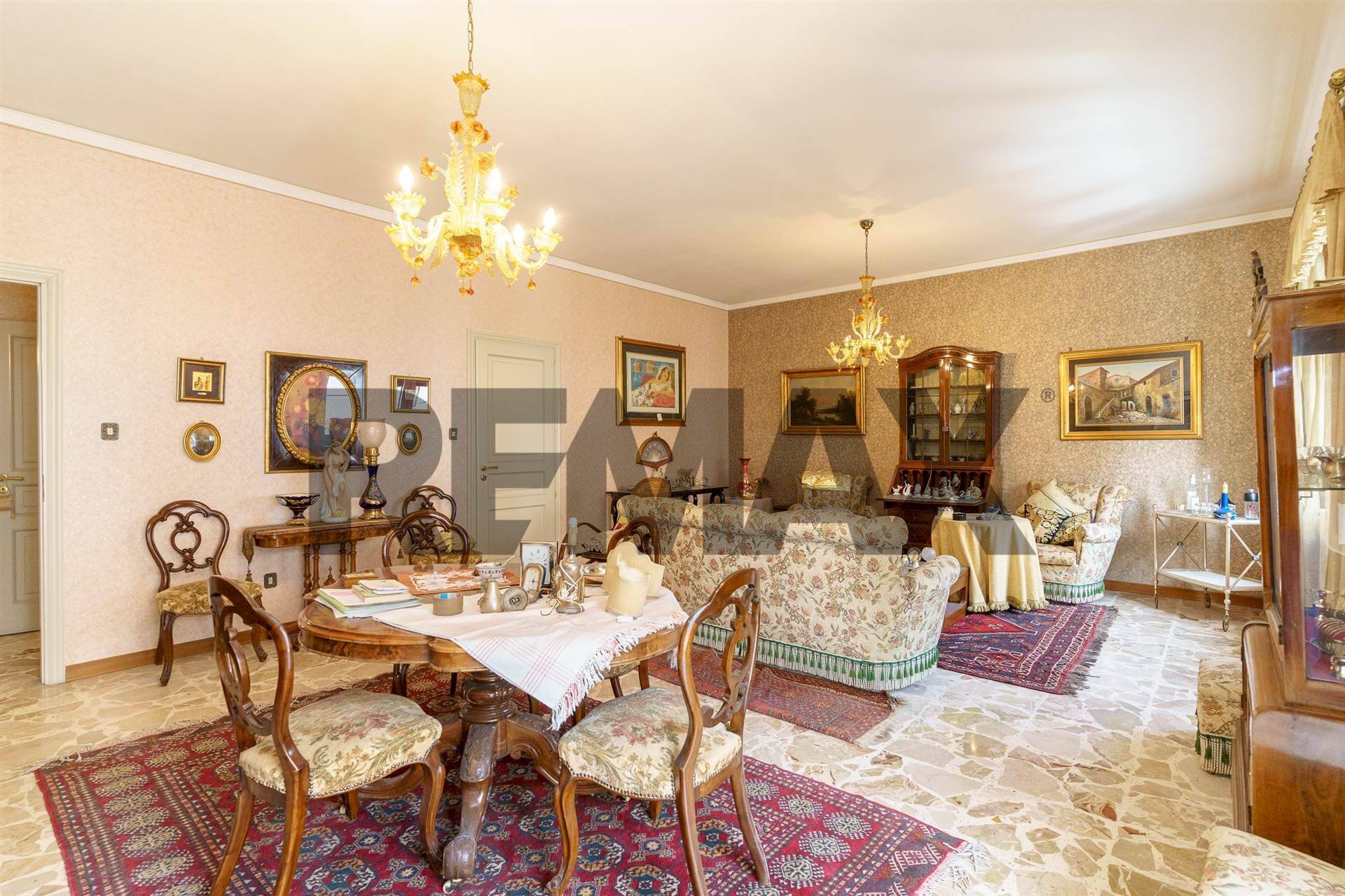 Sala da pranzo - Apartment Corso Michelangelo
7, Mascalucia - photo 3