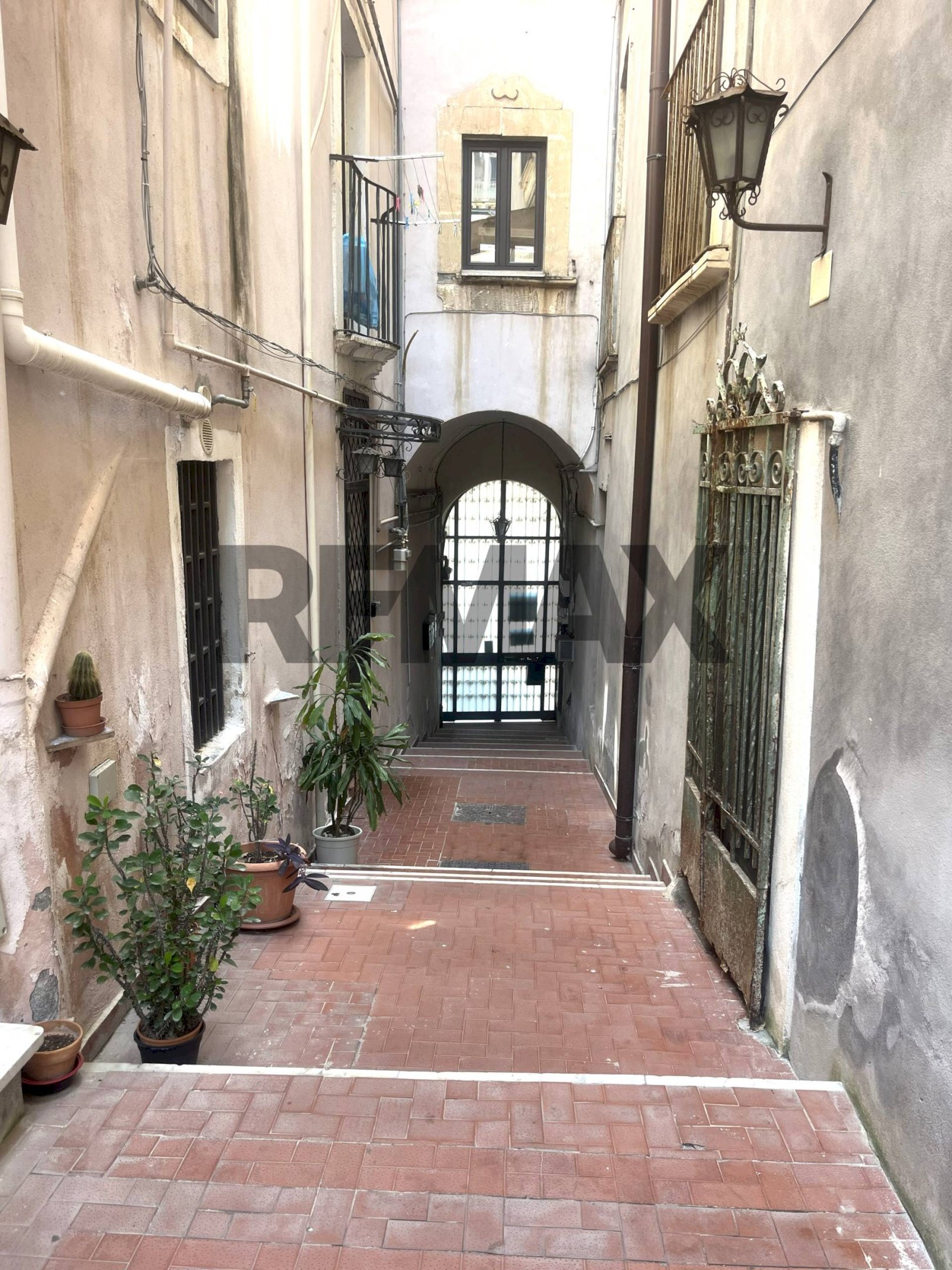 Edificio all\'aperto - Two-room apartment Via Alessandro Manzoni
68, Catania - photo 3