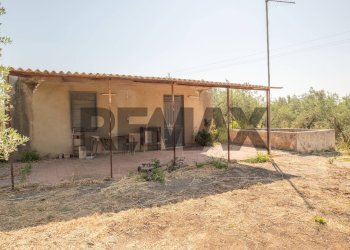 Casa all\'aperto - Terreno agricolo Via Toniolo
 
20, Mirabella Imbaccari - foto 1