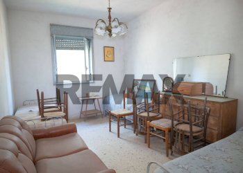 Sala da pranzo - Terreno agricolo Via Toniolo
 
20, Mirabella Imbaccari - foto 5