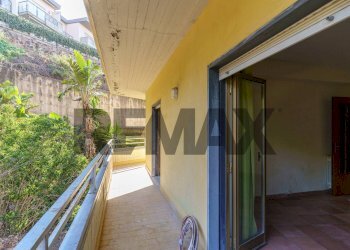 Balcone - Three-room apartment Via Sgroppillo
 
23, San Gregorio di Catania - photo 33