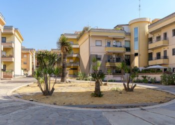 Edificio all\'aperto - Three-room apartment Via Sgroppillo
 
23, San Gregorio di Catania - photo 39