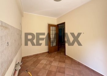 Stanza vuota - Trilocale Via Sgroppillo
 
23, San Gregorio di Catania - foto 17