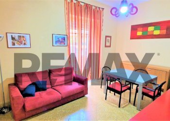 Sala da pranzo - Two-room apartment Via Enna
24, Catania - photo 1