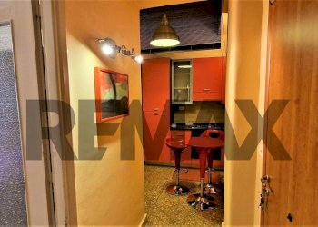 Hall / corridoio - Two-room apartment Via Enna
24, Catania - photo 7