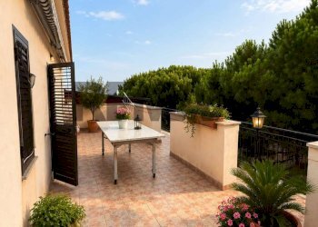 Terrazza - Appartamento VIA CESARE BATTISTI
 
32, Acquedolci - foto 1