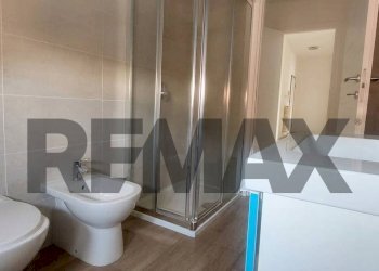 Bagno - Three-room apartment VIA CAMILLO BENSO CAVOUR
 
107, Giussano - photo 16