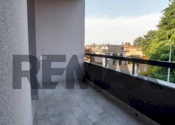 Balcone - Three-room apartment VIA CAMILLO BENSO CAVOUR
 
107, Giussano - photo 21