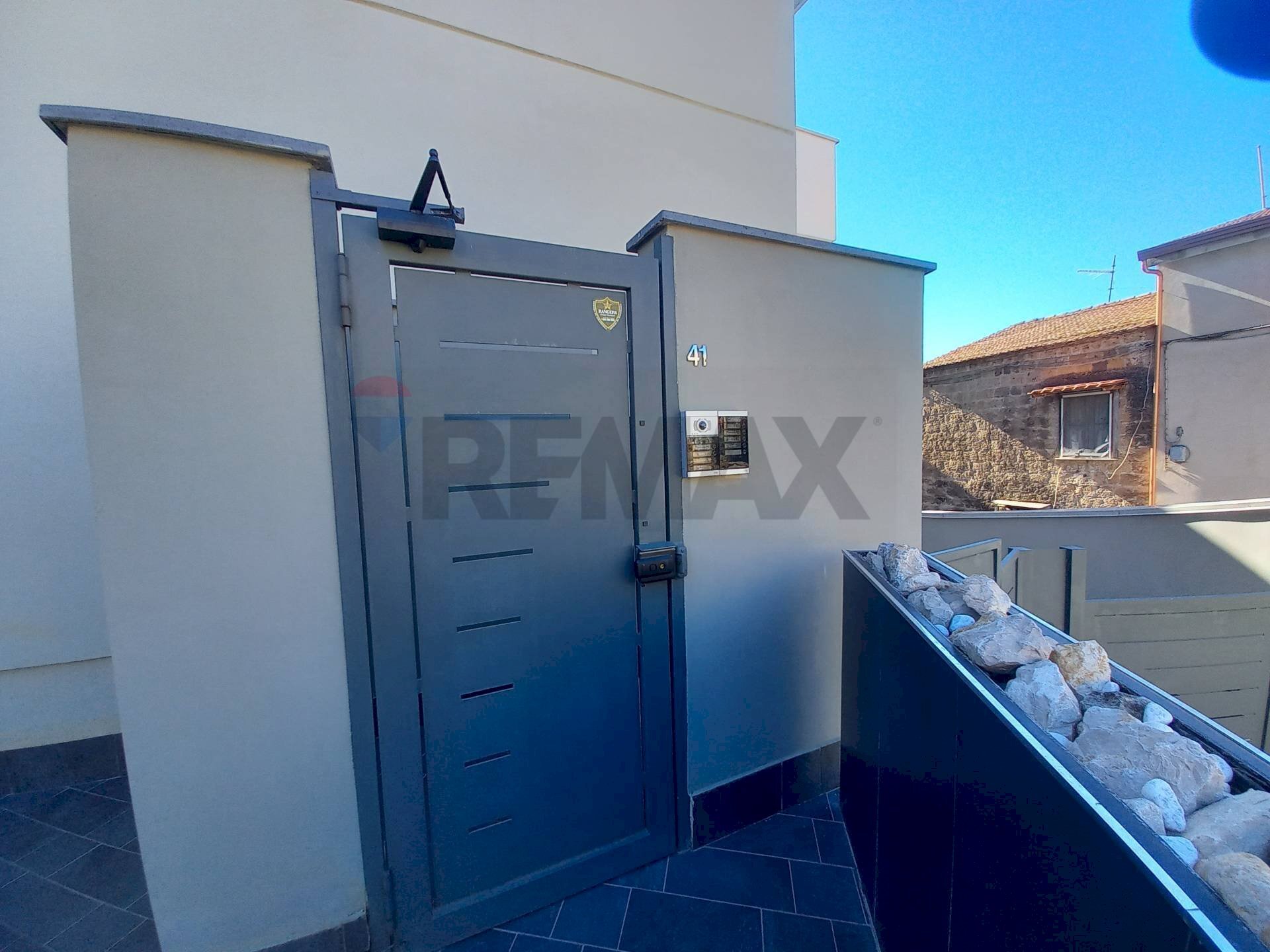 Terrazza - Three-room apartment Via Andrea Iannelli
41, Caserta - photo 3