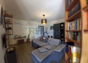 Soggiorno - Four-room apartment Via Andrea Iannelli
 
41, Caserta - photo 8