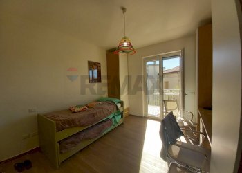Camera / camera da letto - Four-room apartment Via Andrea Iannelli
 
41, Caserta - photo 25