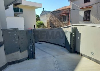 Terrazza - Four-room apartment Via Andrea Iannelli
 
41, Caserta - photo 27