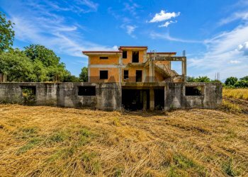 Casa all\'aperto - Stable - Palace S.S. Casilina
 
SNC, Marzano Appio - photo 10