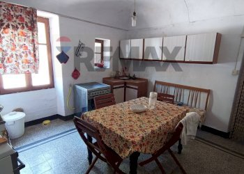 Sala da pranzo - Appartamento Via Roma
 
27, Stellanello - foto 6
