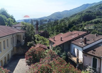 Vista delle montagne - Appartamento Via Roma
 
27, Stellanello - foto 14