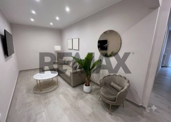 Soggiorno - Apartment Via Bartolomeo Chioccarelli
44, Napoli - photo 5